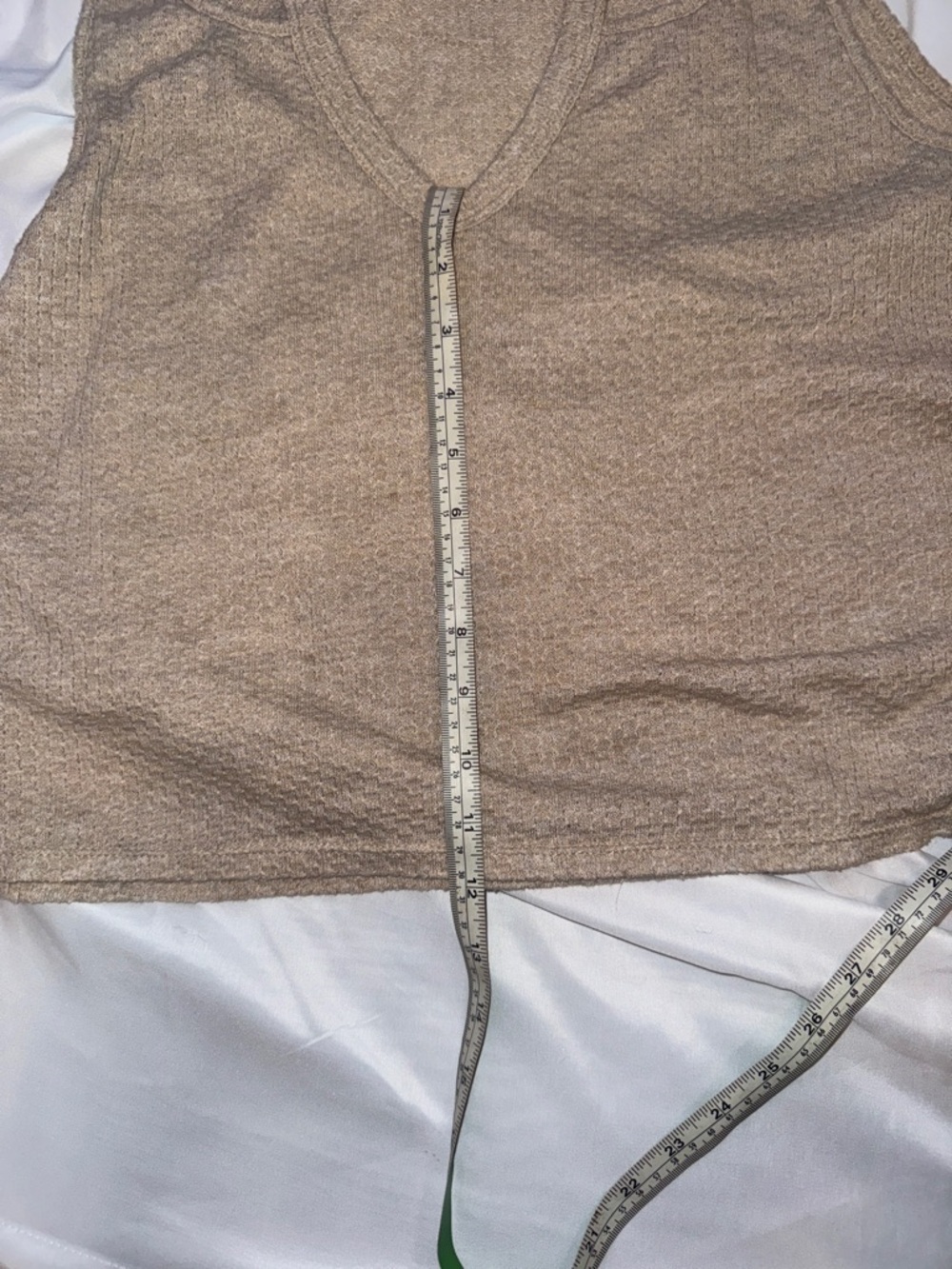 rue21 Beige V-Neck Knit Tank Top - Picture 4 of 4